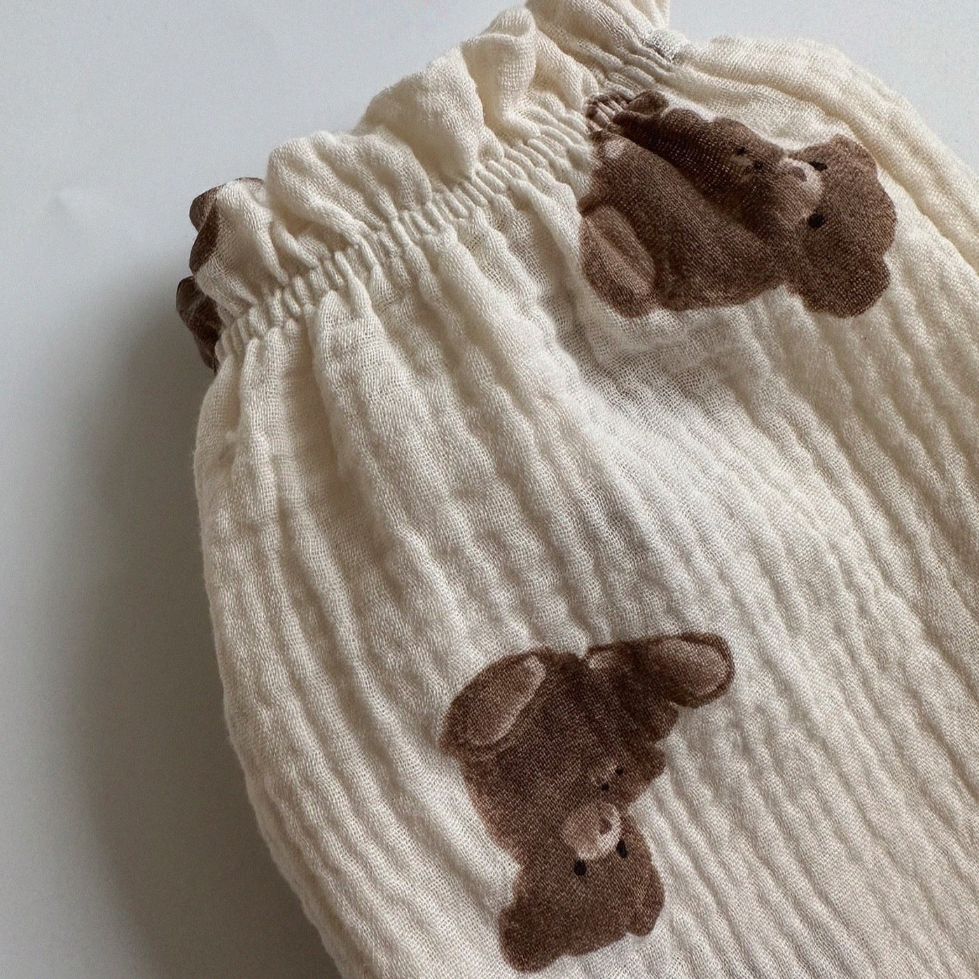 Bear muslin pants