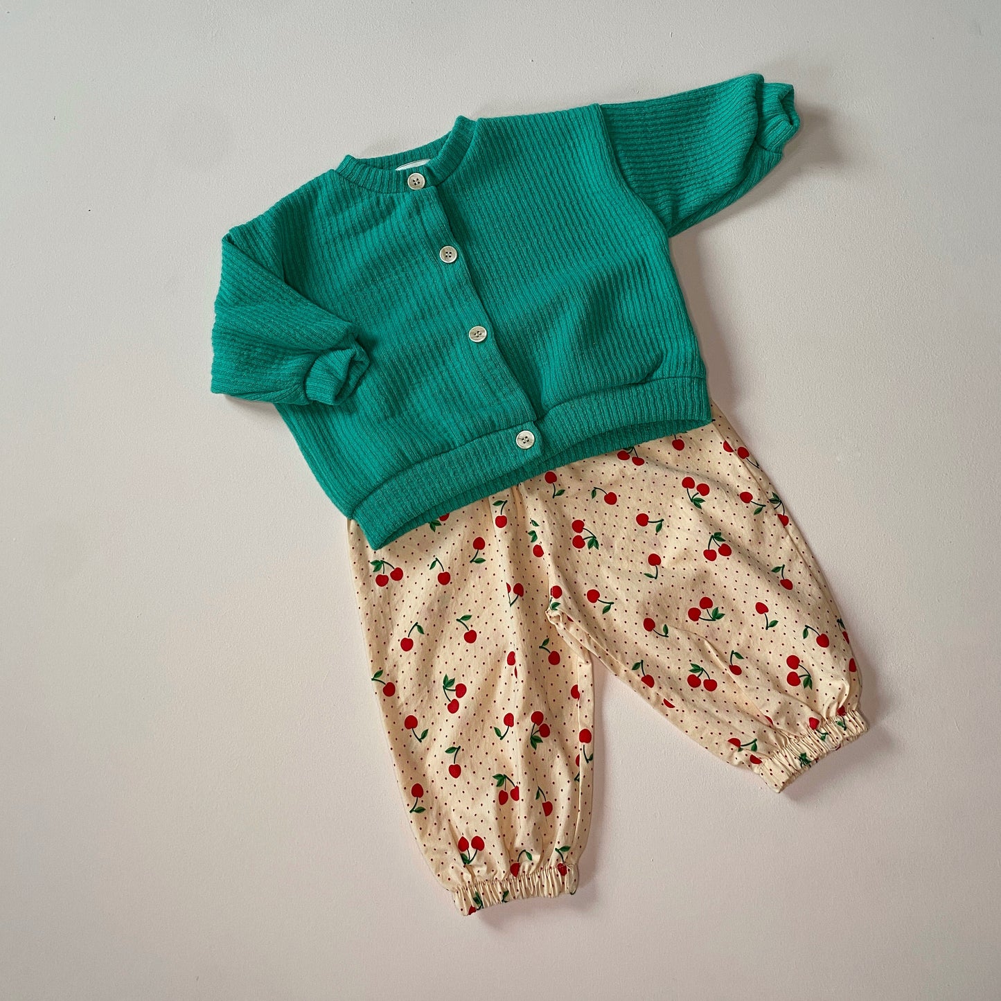 Cherry cotton pants
