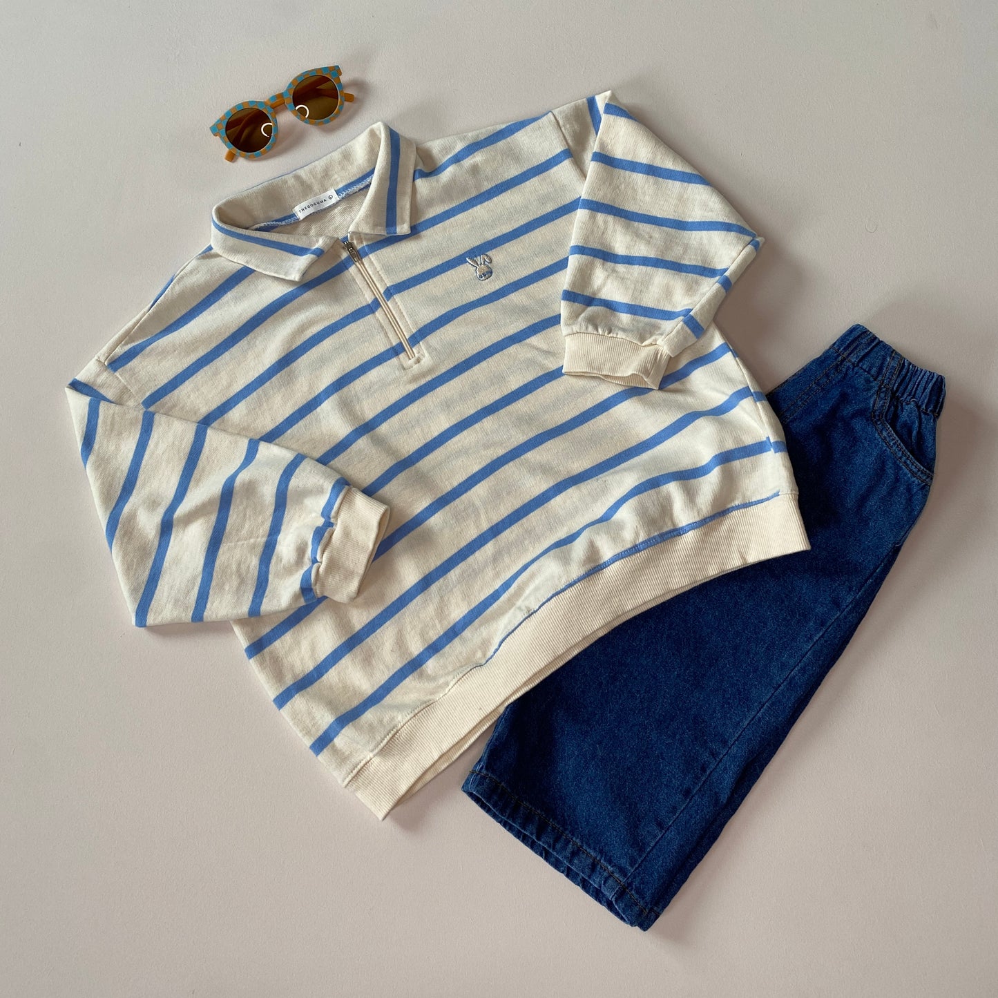 Zip up sweatshirt